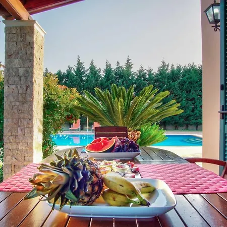Villa Lefki Halikounas