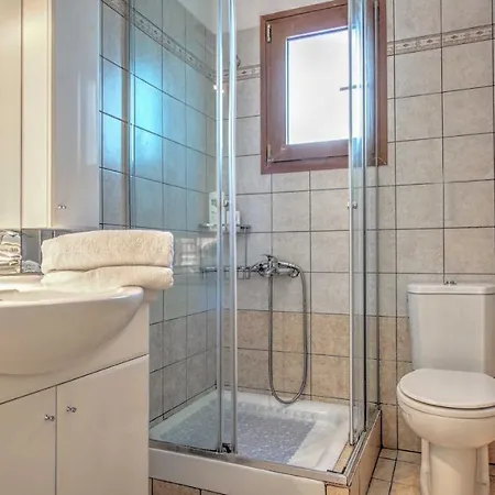 Villa Lefki *