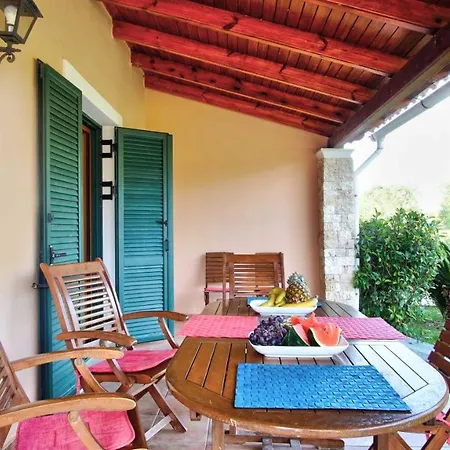 Villa Lefki