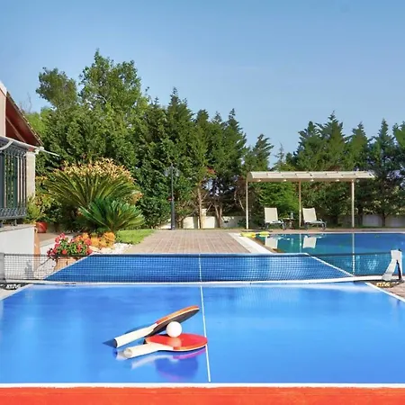 Villa Lefki *